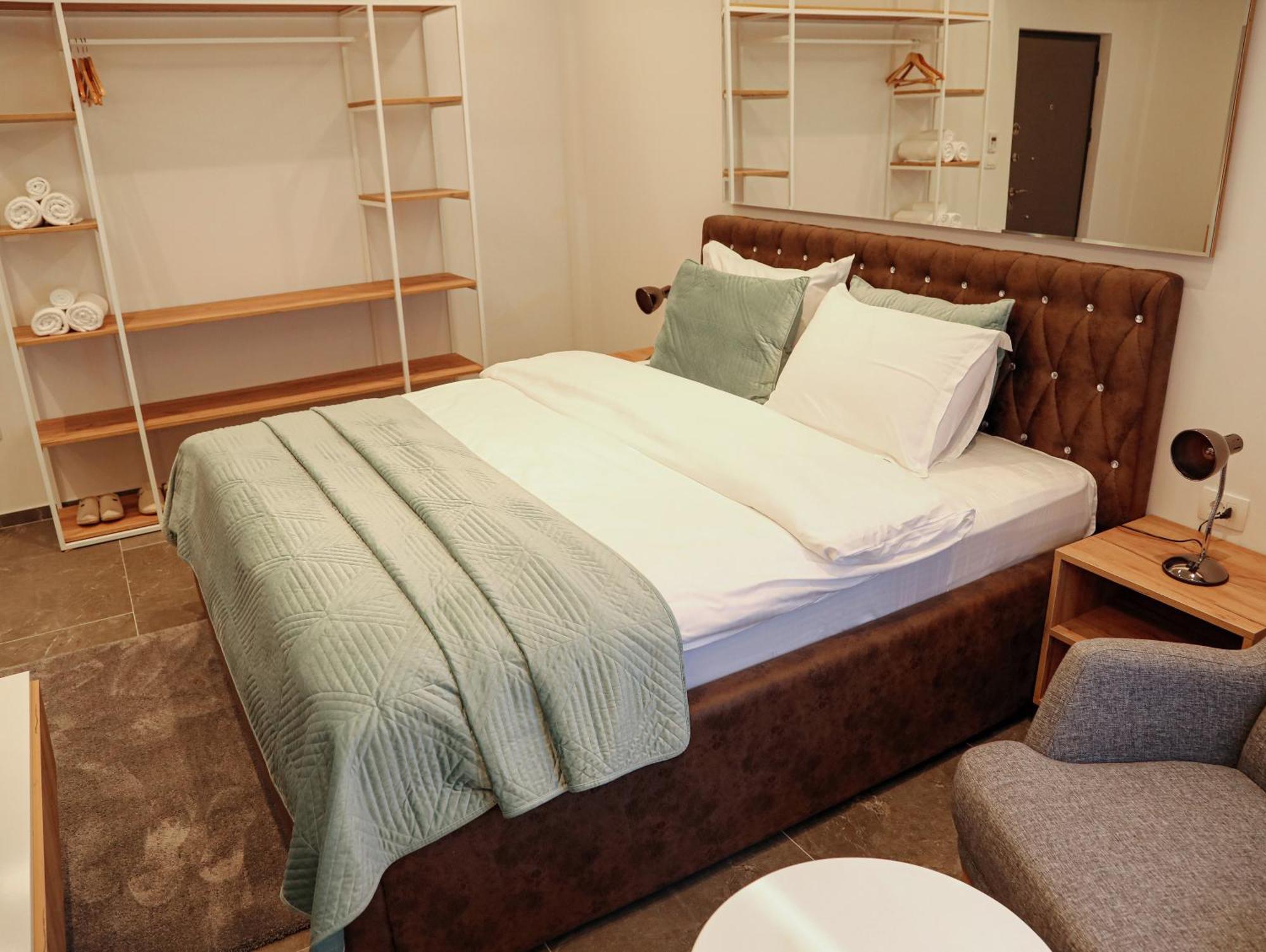 Hotel Europa 92 Φεριζάι Εξωτερικό φωτογραφία