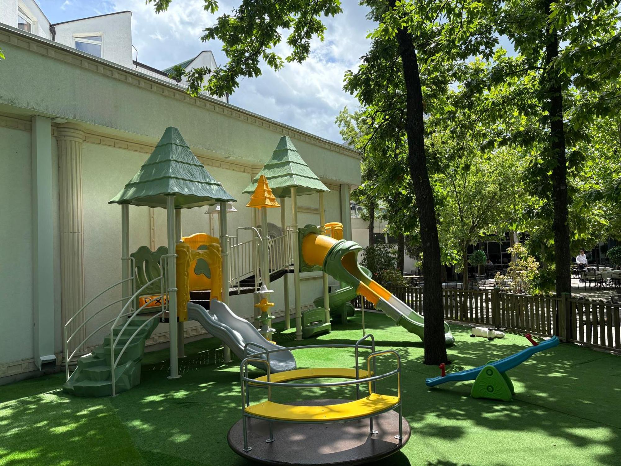 Hotel Europa 92 Φεριζάι Εξωτερικό φωτογραφία